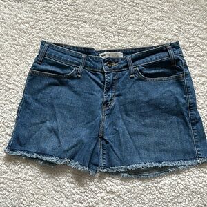 Women’s Levi shorts